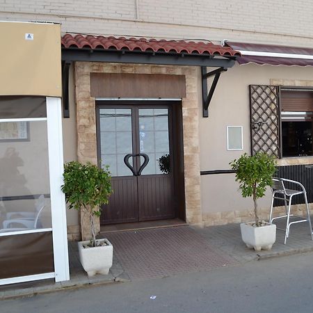 Hostal Pension La Ruta Paterna del Campo Dış mekan fotoğraf