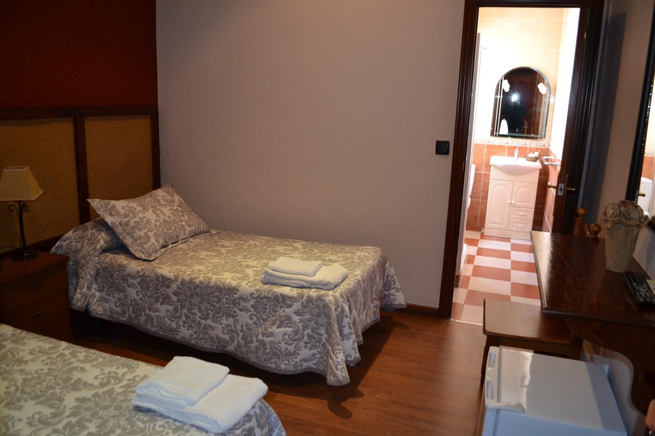 Hostal Pension La Ruta Paterna del Campo Dış mekan fotoğraf