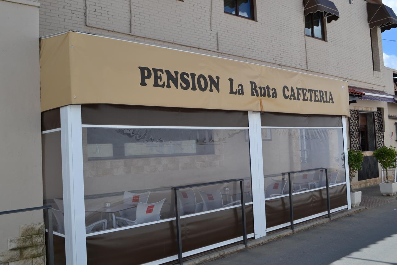 Hostal Pension La Ruta Paterna del Campo Dış mekan fotoğraf
