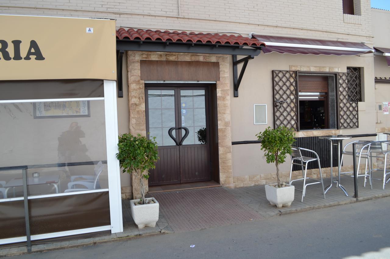 Hostal Pension La Ruta Paterna del Campo Dış mekan fotoğraf